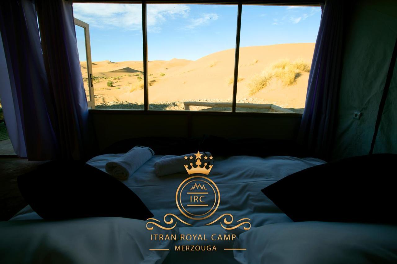 Itran Royal Camp Hotel Merzouga Bagian luar foto