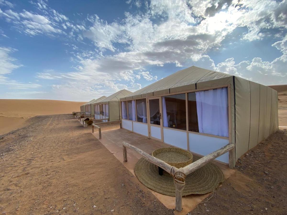 Itran Royal Camp Hotel Merzouga Bagian luar foto