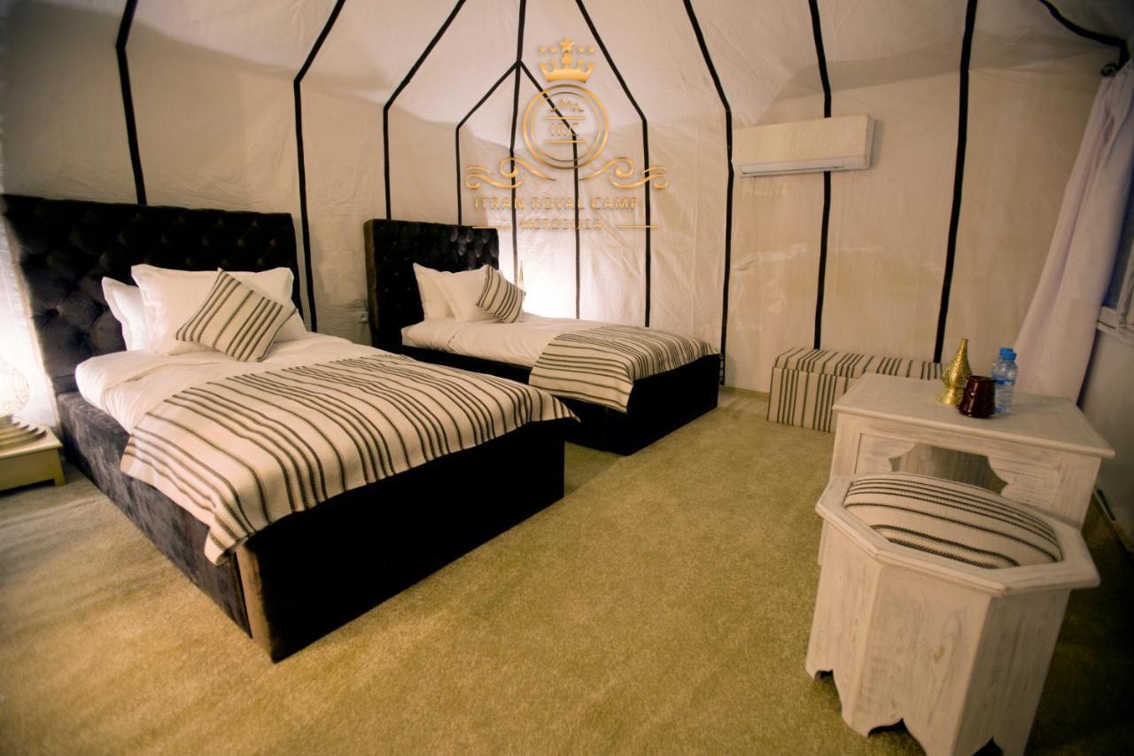 Itran Royal Camp Hotel Merzouga Bagian luar foto